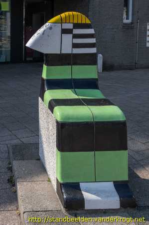 Heemskerk -  Zittende figuur