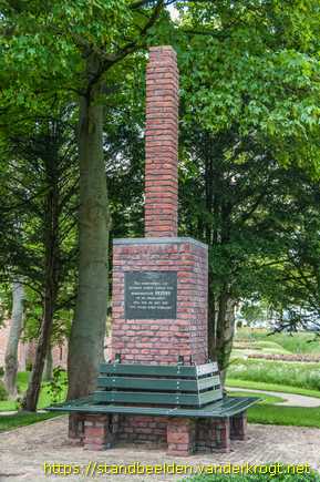 Medemblik -  Burg. Petersmonument