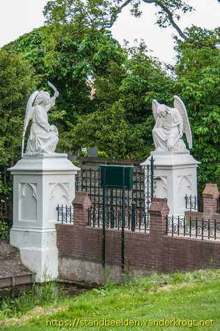 Medemblik - Ingangspartij R.K. Kerkhof Welgelegen
