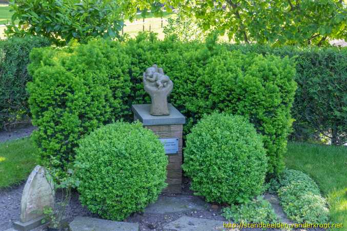 Nibbixwoud -  Monument voor het ongedoopte kind