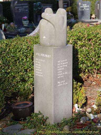 't Veld -  Monument voor het doodgeboren kind