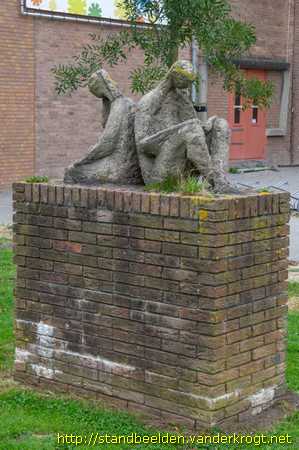 Purmerend -  Lezende kinderen