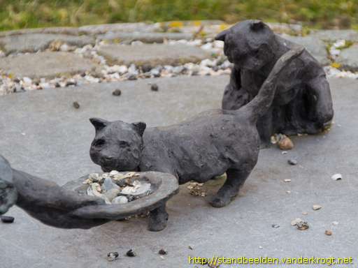 Schagen -  Meisje met katten