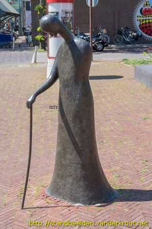 Bovenkarspel -  Wandelaar met Stok