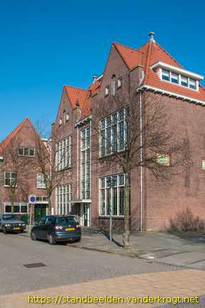 Uitgeest -  Maria en Jozef met kind