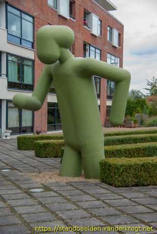 Uithoorn -  Kunstwerk Rabobank ('De Hulk')