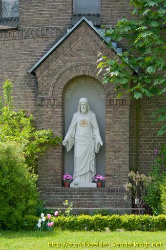 Velsen-Noord -  Heilig Hartbeeld
