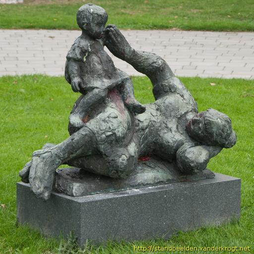 Weesp -  Moeder en kind