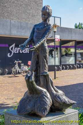 Kortenhoef -  Meisje met ganzen