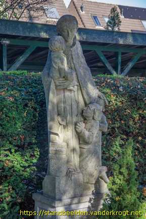 Kortenhoef -  St. Antonius van Padua (kerkplein)