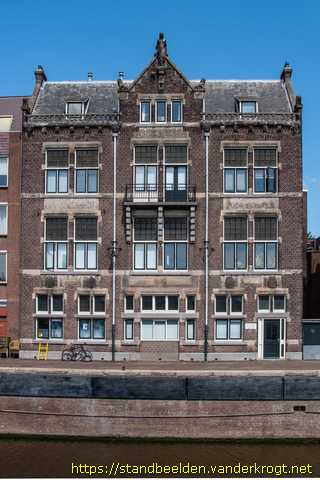 Zaandam -  Personificatie van de Electriciteit