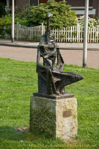 Enschede - Vrouw met vogel