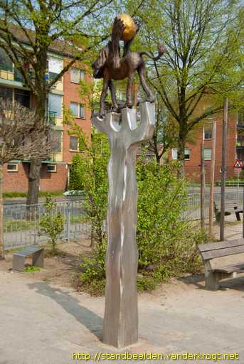 Enschede -  We noemen hem Julius