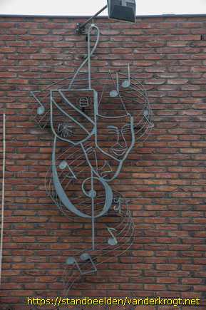 Hengelo -  Gevelkunstwerk Concertgebouw