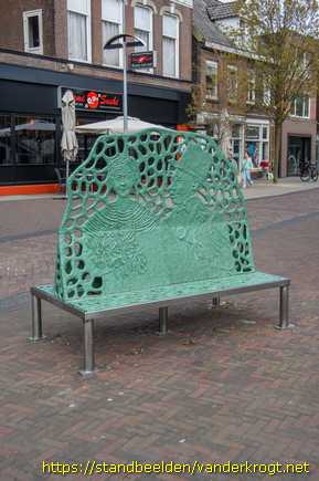 Hengelo -  Menthol en Roosje