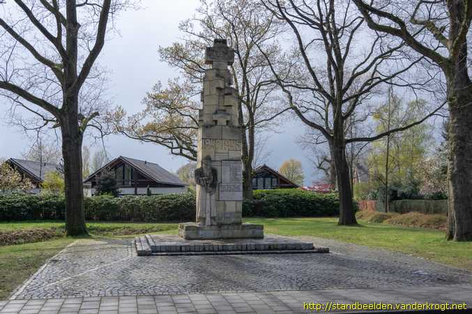 Raalte -  Oorlogsmonument