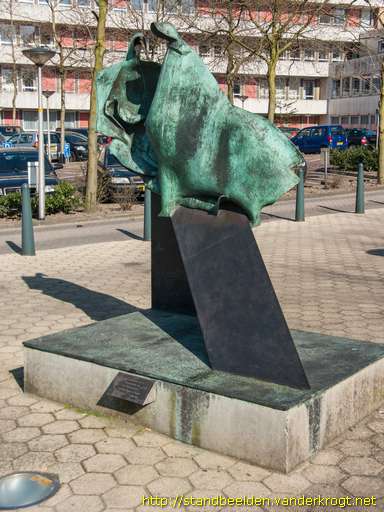 Zwolle -  Zusters Onder de Bogen ('Compassie')