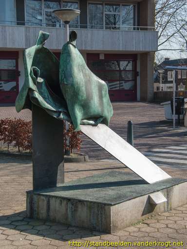 Zwolle - Zusters Onder de Bogen ('Compassie')