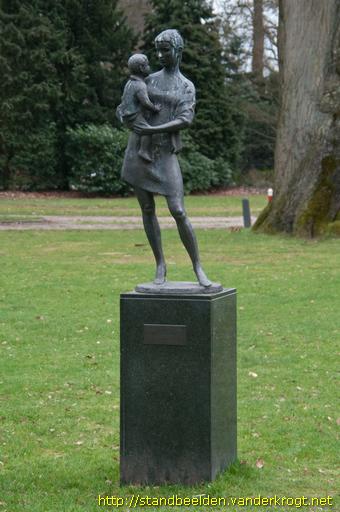 Baarn -  Moeder met kind