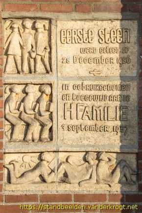 Houten -  Gedenksteen H. Familieschool