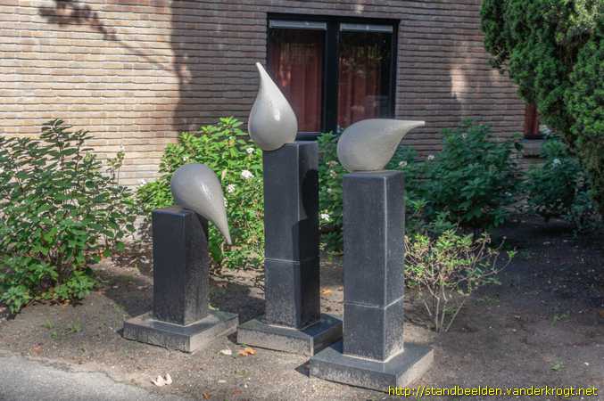 Leusden -  Drie vogels of druppels