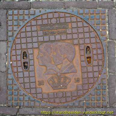 Montfoort -  Kroningsdeksel Willem-Alexander en Máxima