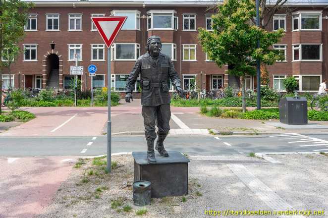 Utrecht -  Living Sculptures - El Che