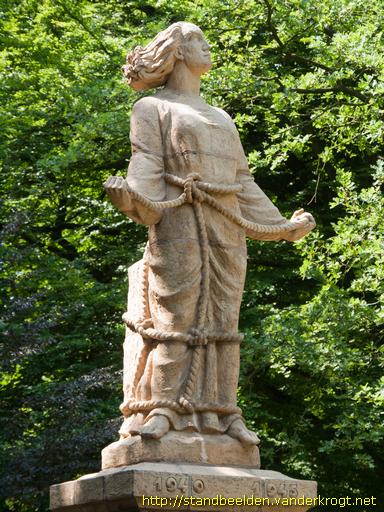 Driebergen-Rijsenburg -  Verzetsmonument