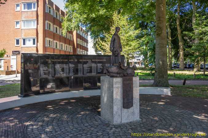 Veenendaal -  Monument voor de Gevallenen