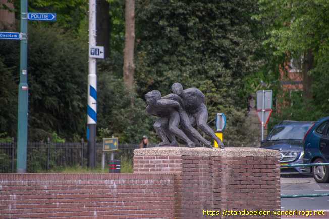 Woerden -  Drie Schaatsers