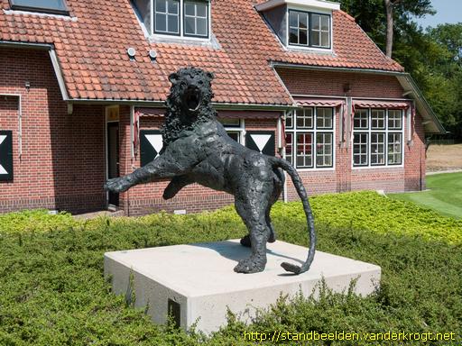 Zeist -  Aanvallen, Verdedigen, Koninklijk