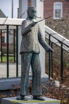 Ouwerkerk -  Meester Swenne