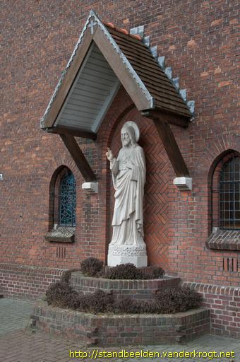 Westdorpe -  Heilig Hartbeeld
