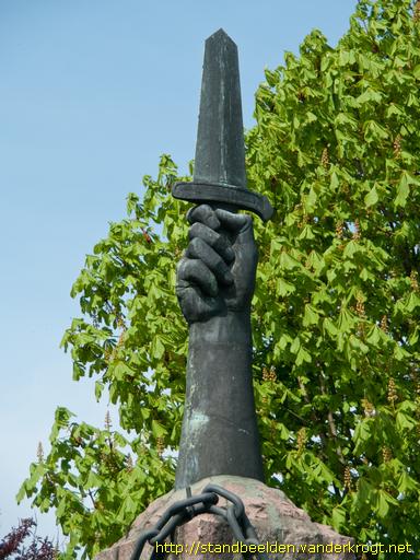 Terneuzen -  Oorlogsmonument