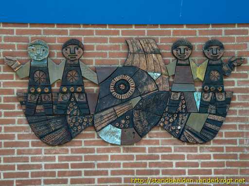 Sint Maartensdijk -  Vogel en vier kinderen