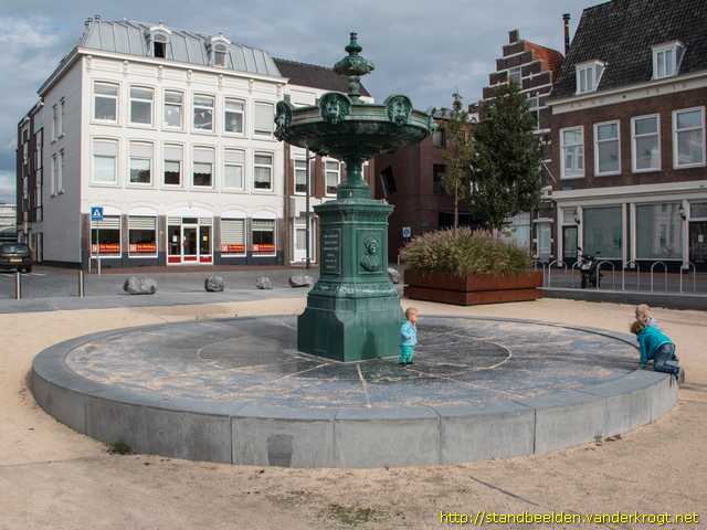 Vlissingen -  Betje Wolff en Aagje Deken