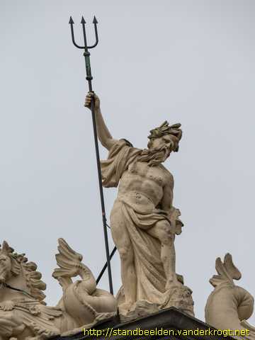 Vlissingen -  Neptunus met Afrika, Europa, Azië en Amerika