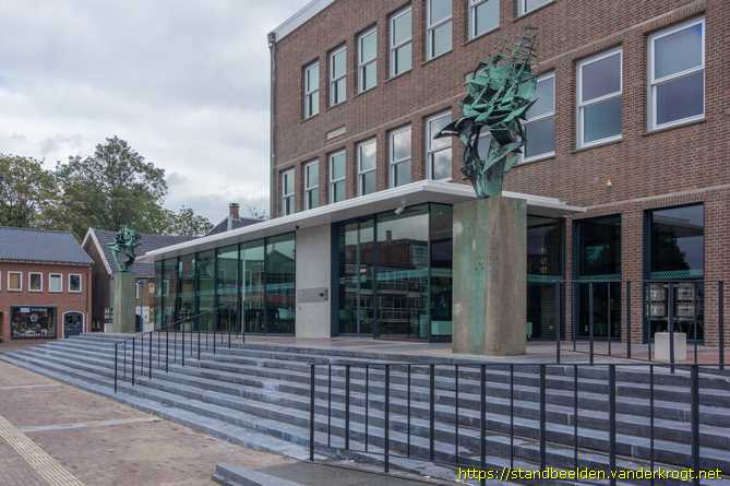 Alblasserdam -  Klipper 'Kosmopoliet' en Vrachtschip 'Beacon'