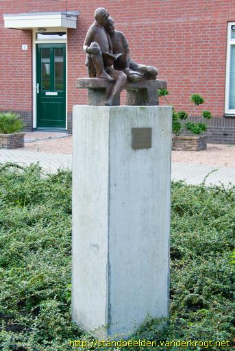 Aarlanderveen - Lezende kindertjes