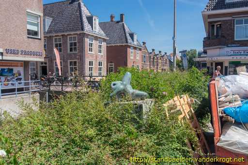 Alphen aan den Rijn -  Liggende tors