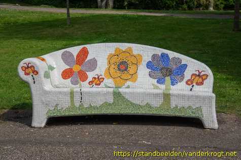Alphen aan den Rijn -  Social Sofa 'Park Rijnstroom'