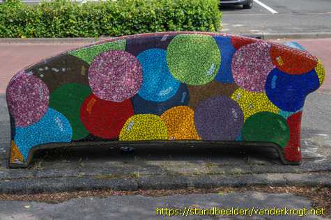 Alphen aan den Rijn -  Social Sofa 'Lauraplein'