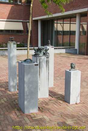 Bodegraven -  Monument 'Vrijheid maak je met elkaar'