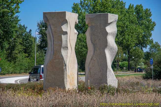 Brielle -  Komunikace