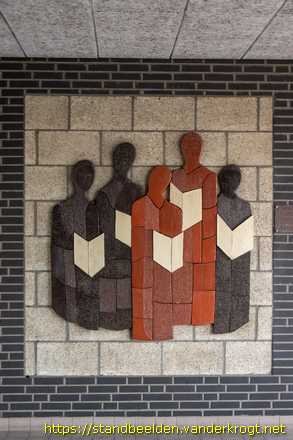 Capelle aan den IJssel -  Lezende figuren