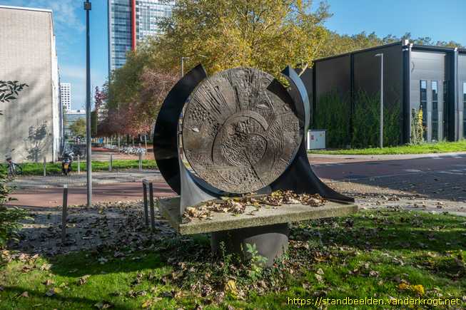 Delft -  Kunstwerk Lucht- en Ruimtevaarttechniek