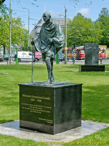 Den Haag - Mohandas K. Gandhi (Hindostaans Immigratiemonument)