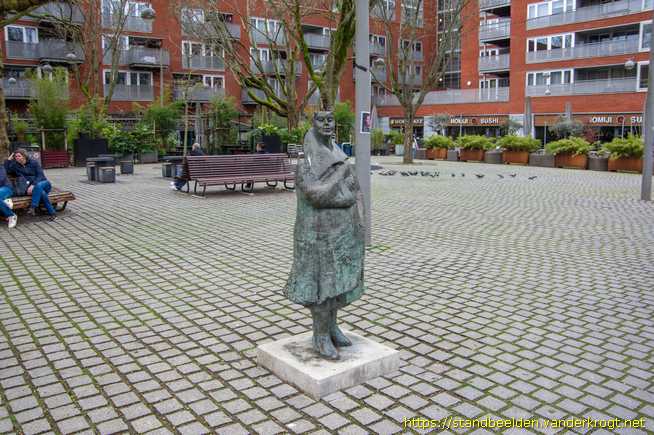 Den Haag -  Adriana - Wereldwijf