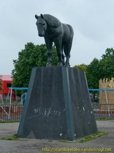 Den Haag -  Het schillepaard van de Schilderswijk