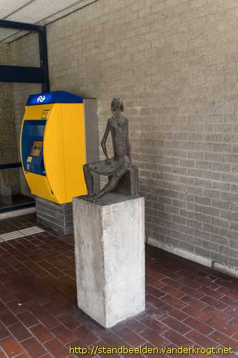 Den Haag -  Meisje op koffer